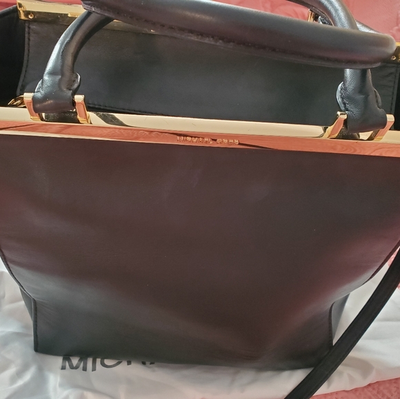 Michael Kors Handbag - Picture 3 of 13